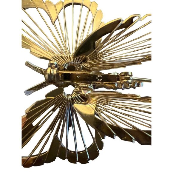 Monet Butterfly Brooch White Gold Vintage Unique Light Discreetly Elegant - Picture 3 of 13